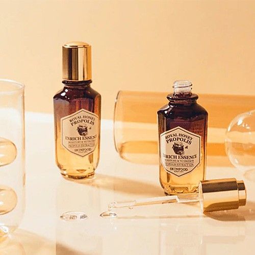 SKINFOOD - Royal Honey Propolis Enrich Essence 50ml - Minou & Lily